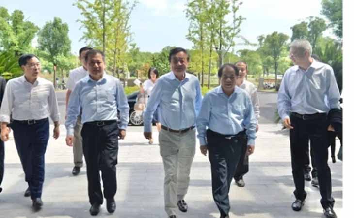 被求生欲振奮的華為，半年凈利潤431億【潤康】高鉻輥套對(duì)此看法